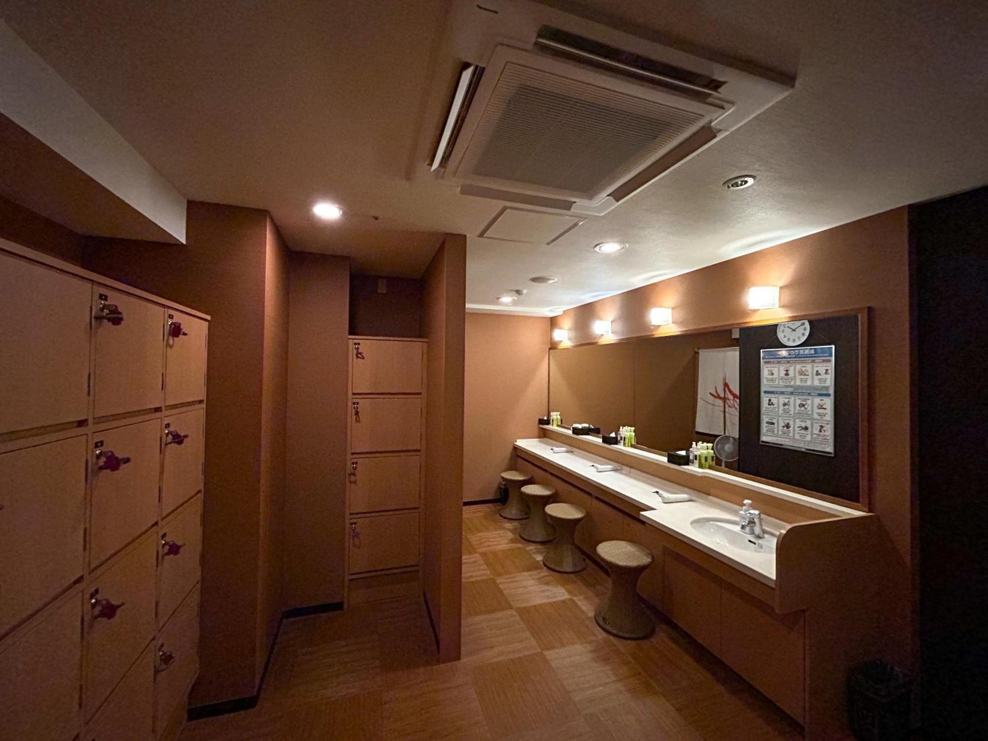 Apa Hotel Naha Matsuyama Esterno foto